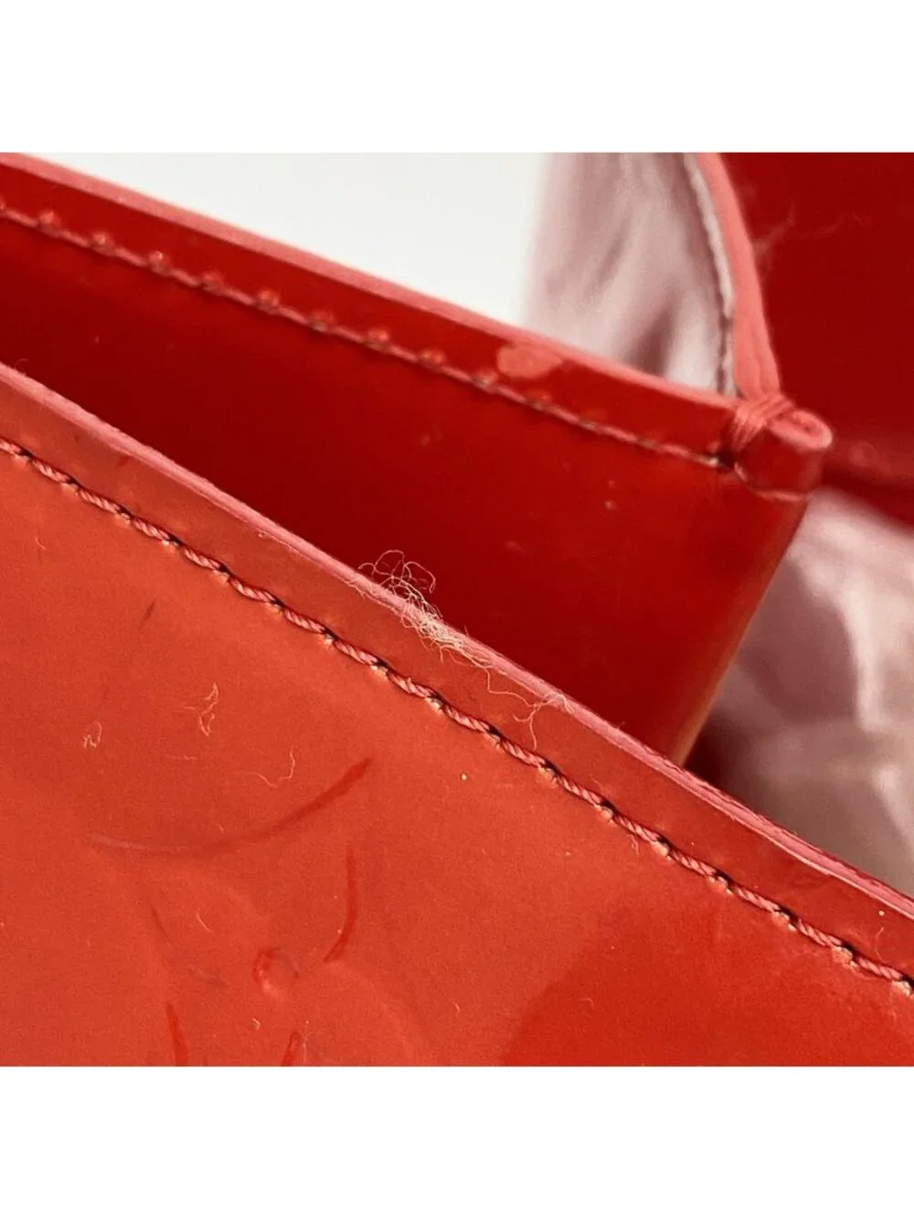 Louis Vuitton Boston Bag Vernis Reade GM Rouge